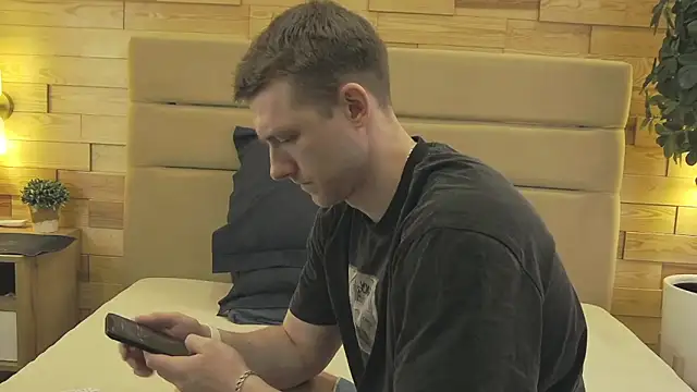 EthanPinkman online show from March 28, 2026, 4:01 am