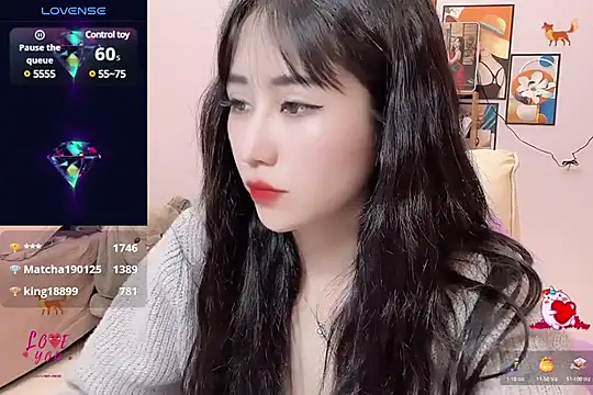  LLisa  online show from February 27, 2025, 9:25 pm