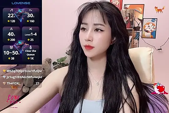  LLisa  online show from March 5, 2025, 4:13 am