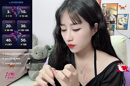  LLisa  online show from March 17, 2025, 11:43 pm