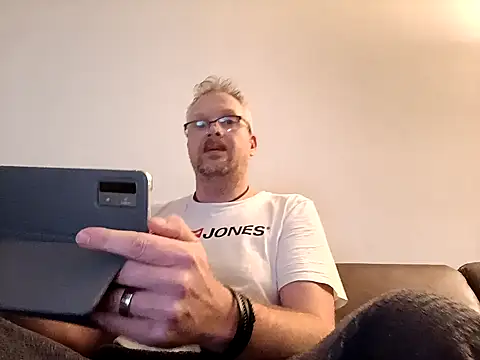 Heidemensch online show from December 22, 2024, 6:37 pm