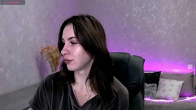 Naughty  Megan online show from October 27, 2025, 10:08 am