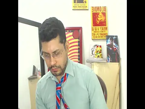 Snapshot of MikeRiverx chatting on September 12, 2025, 3:06 am MikeRiverx online show from September 12, 2025, 3:06 am