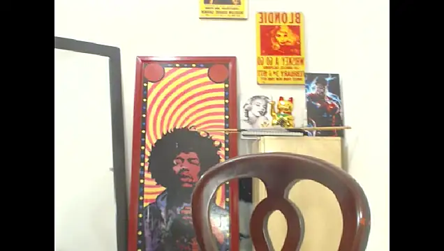 Snapshot of MikeRiverx chatting on October 12, 2025, 11:04 pm MikeRiverx online show from October 12, 2025, 11:04 pm