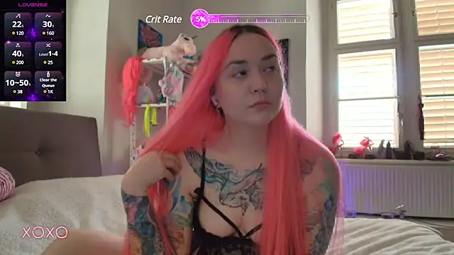 PinkHurricaneOfficial online show from March 5, 2025, 10:33 am