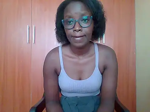 Snapshot of sexy_darleen23 chatting on February 14, 2026, 6:32 am sexy darleen23 online show from February 14, 2026, 6:32 am