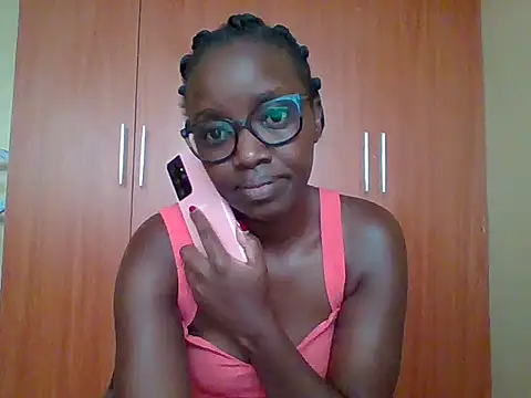 Snapshot of sexy_darleen23 chatting on February 24, 2026, 9:40 am sexy darleen23 online show from February 24, 2026, 9:40 am