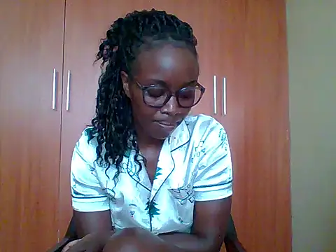 sexy darleen23 online show from March 29, 2026, 8:47 am