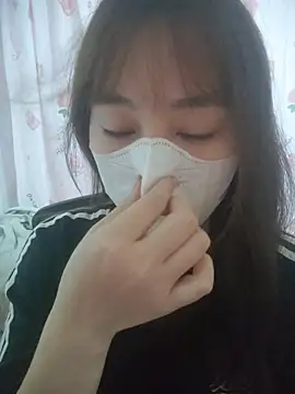 Kajisu 26 online show from April 19, 2026, 7:29 am