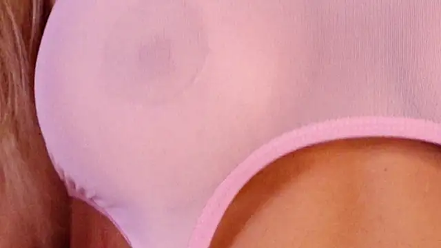 ClaraHazel online show from October 12, 2025, 4:44 am