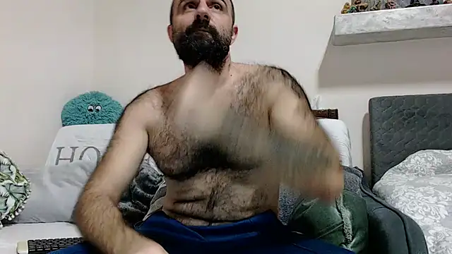 Snapshot of ivat80 chatting on December 21, 2024, 4:25 pm ivat80 online show from December 21, 2024, 4:25 pm