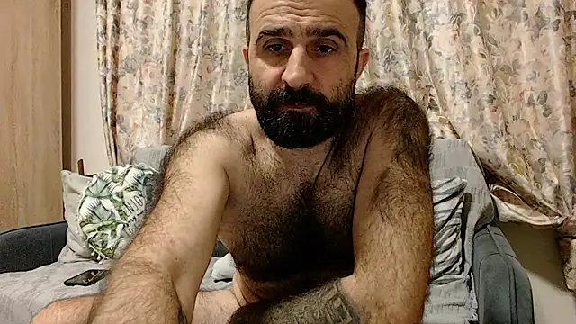 Snapshot of ivat80 chatting on February 24, 2025, 8:25 pm ivat80 online show from February 24, 2025, 8:25 pm