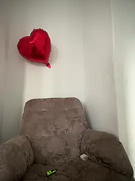 shirazz najmm online show from February 23, 2025, 11:22 am