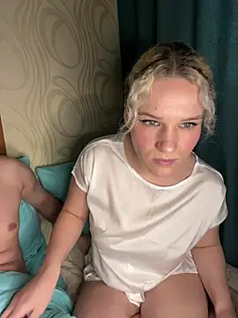 MrMrsRight online show from January 29, 2025, 6:22 am