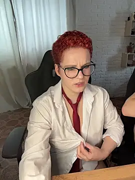 Snapshot of MrMrsRight chatting on March 3, 2026, 6:52 am MrMrsRight online show from March 3, 2026, 6:52 am