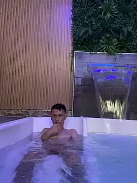 andy dwels777 online show from February 7, 2025, 9:15 pm