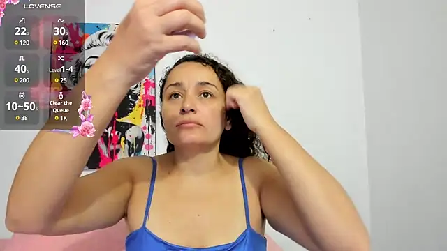  luna  sweet  online show from March 23, 2025, 8:15 am