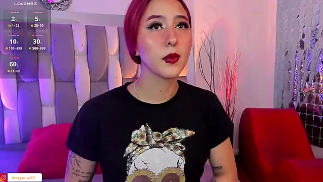 Megan wolf1  online show from January 31, 2025, 4:25 am