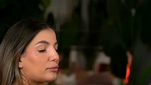 KellyMathews online show from February 25, 2026, 2:43 am