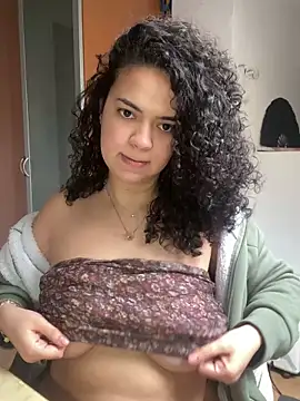 rafamarianoofc online show from February 28, 2025, 5:04 pm