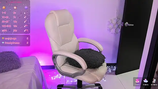 nyna 1 online show from March 8, 2025, 10:45 pm