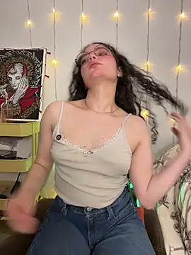 Antoniart  online show from October 27, 2025, 1:31 am