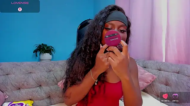 IsabellaBromsS online show from February 4, 2026, 9:42 pm