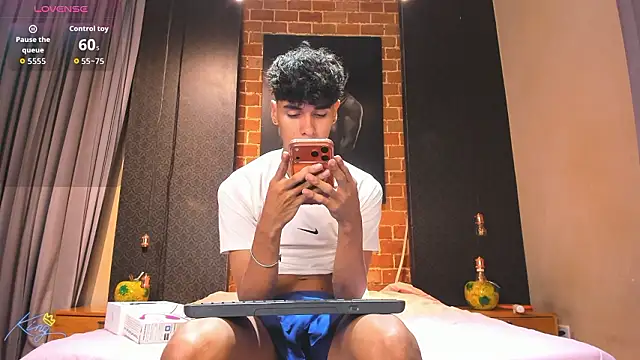 andrewortix online show from March 8, 2026, 10:35 pm