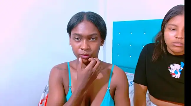 ladypussy69 online show from January 27, 2025, 7:03 pm