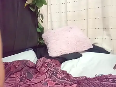 Devilnia9 online show from March 8, 2026, 4:16 am