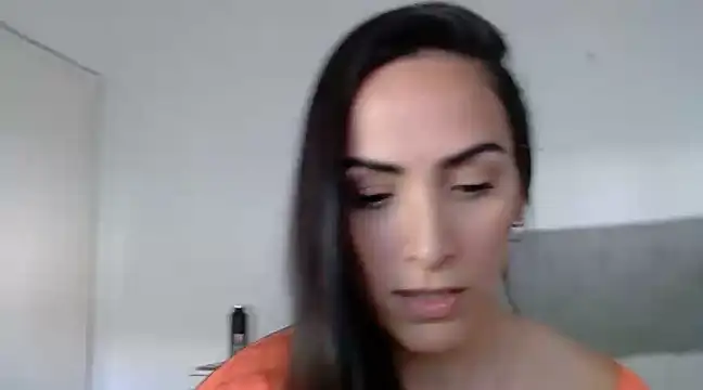 alessandra-a online show from December 3, 2024, 8:50 pm