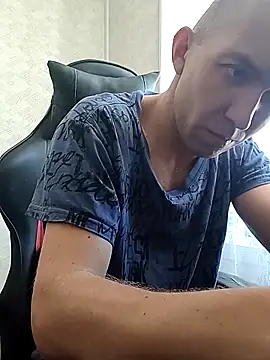 MityaXLoves online show from March 9, 2026, 8:29 am