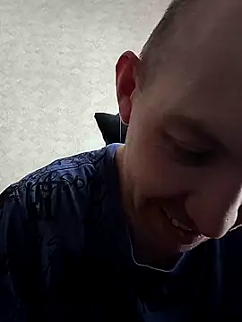 MityaXLoves online show from March 13, 2026, 6:42 am