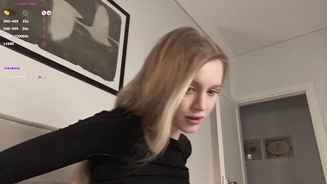 jelli jenni online show from April 18, 2026, 2:10 pm