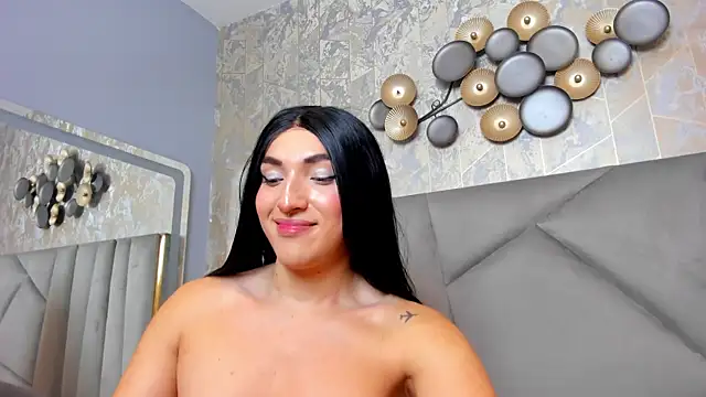 Snapshot of TomLondon_ chatting on February 3, 2025, 5:56 pm TomLondon  online show from February 3, 2025, 5:56 pm