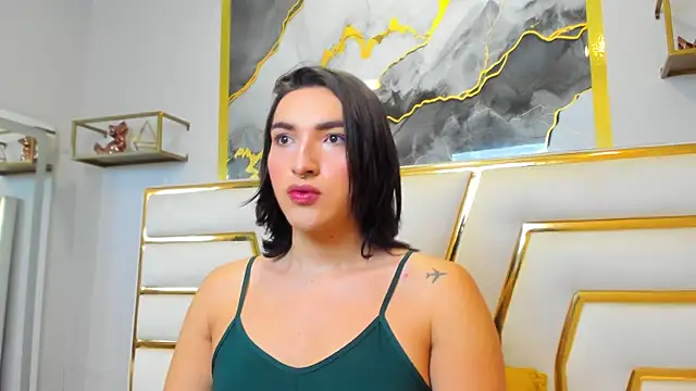 Snapshot of TomLondon_ chatting on March 2, 2025, 11:39 am TomLondon  online show from March 2, 2025, 11:39 am