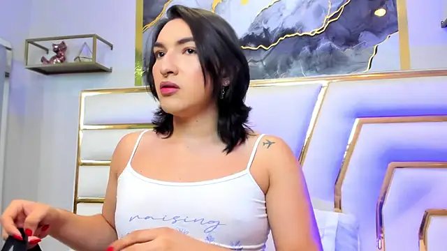 Snapshot of TomLondon_ chatting on March 12, 2025, 11:42 am TomLondon  online show from March 12, 2025, 11:42 am