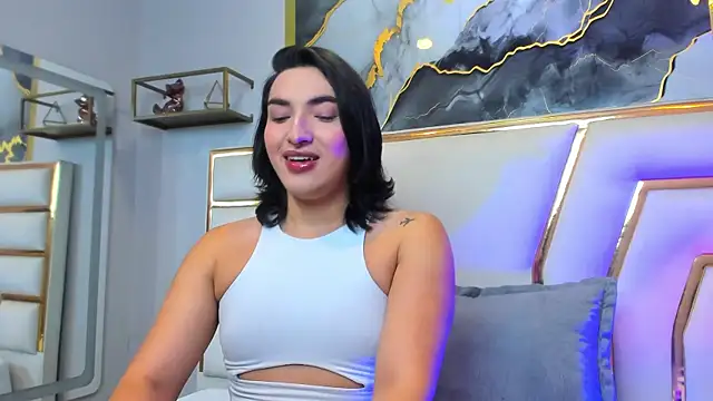 Snapshot of TomLondon_ chatting on March 20, 2025, 11:38 am TomLondon  online show from March 20, 2025, 11:38 am