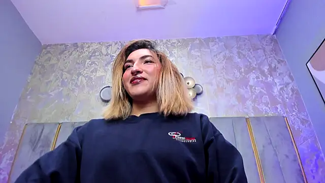 TomLondon  online show from November 20, 2025, 11:43 am