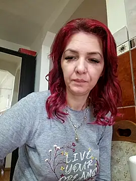 Snapshot of Evadesirex46 chatting on March 4, 2026, 6:30 am Evadesirex46 online show from March 4, 2026, 6:30 am