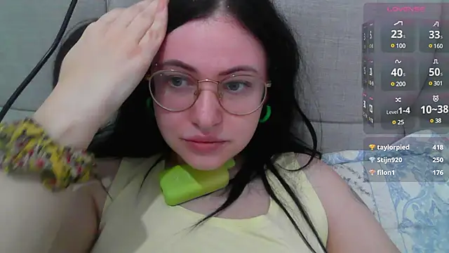 Snapshot of German_Eva chatting on January 15, 2025, 10:17 am German Eva online show from January 15, 2025, 10:17 am