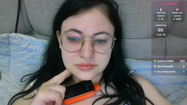 Snapshot of German_Eva chatting on January 25, 2025, 11:43 pm German Eva online show from January 25, 2025, 11:43 pm