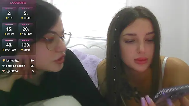 Snapshot of German_Eva chatting on February 5, 2025, 10:19 am German Eva online show from February 5, 2025, 10:19 am