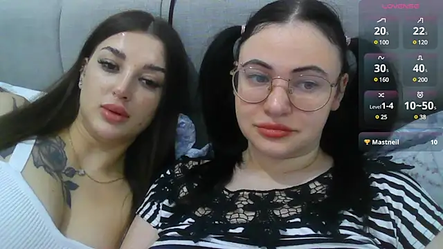 Snapshot of German_Eva chatting on February 19, 2025, 5:38 pm German Eva online show from February 19, 2025, 5:38 pm