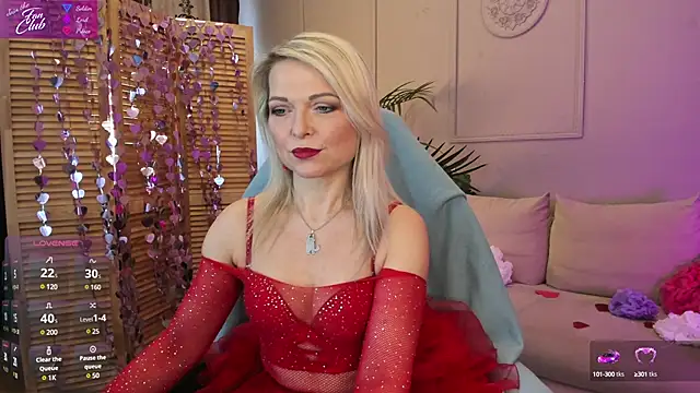 Gloria Lovely online show from February 13, 2025, 10:44 am