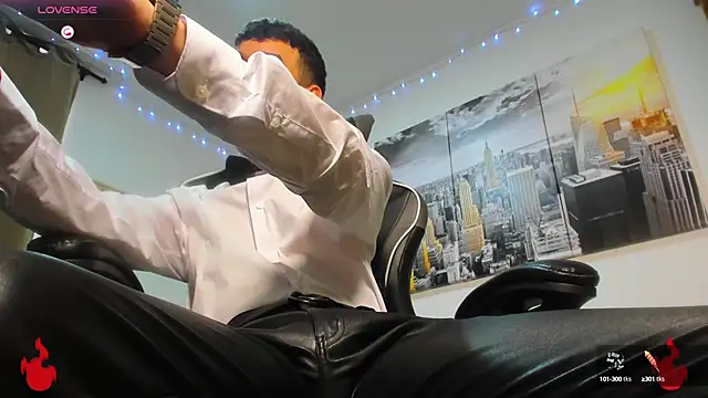 BRAYHAMBROWN online show from October 8, 2025, 9:34 pm