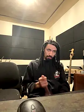 hotcamboy420 online show from November 10, 2025, 10:53 pm