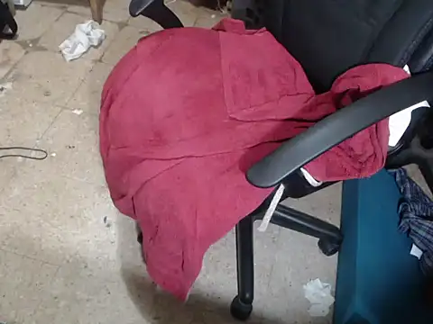 sohorneydad13 online show from October 18, 2025, 9:48 pm