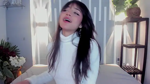 Sophy SmileSweet online show from February 11, 2025, 2:57 pm