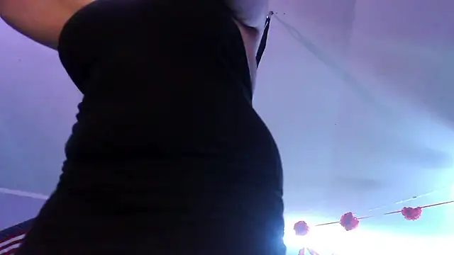 Snapshot of juscjen chatting on September 24, 2025, 9:34 am juscjen online show from September 24, 2025, 9:34 am